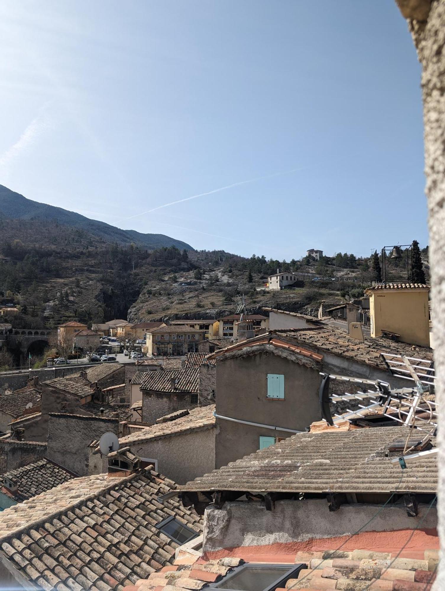 Duplex "La Belle Vue " Daire Entrevaux Dış mekan fotoğraf
