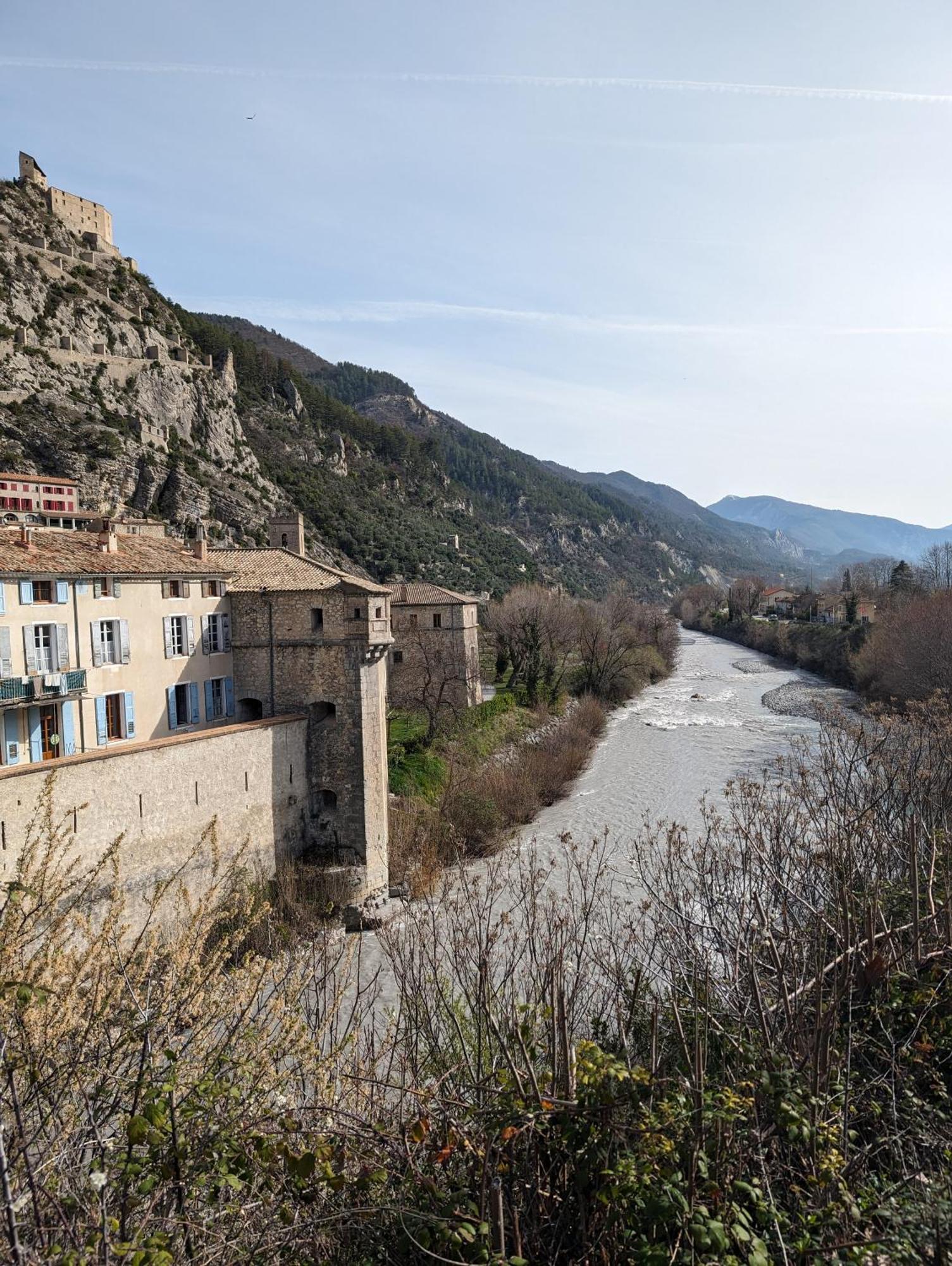 Duplex "La Belle Vue " Daire Entrevaux Dış mekan fotoğraf