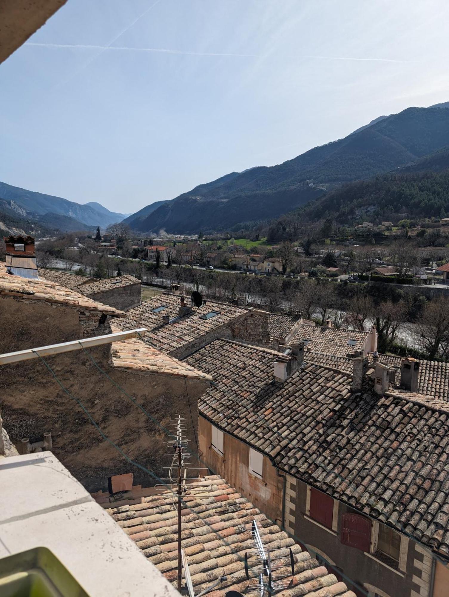 Duplex "La Belle Vue " Daire Entrevaux Dış mekan fotoğraf