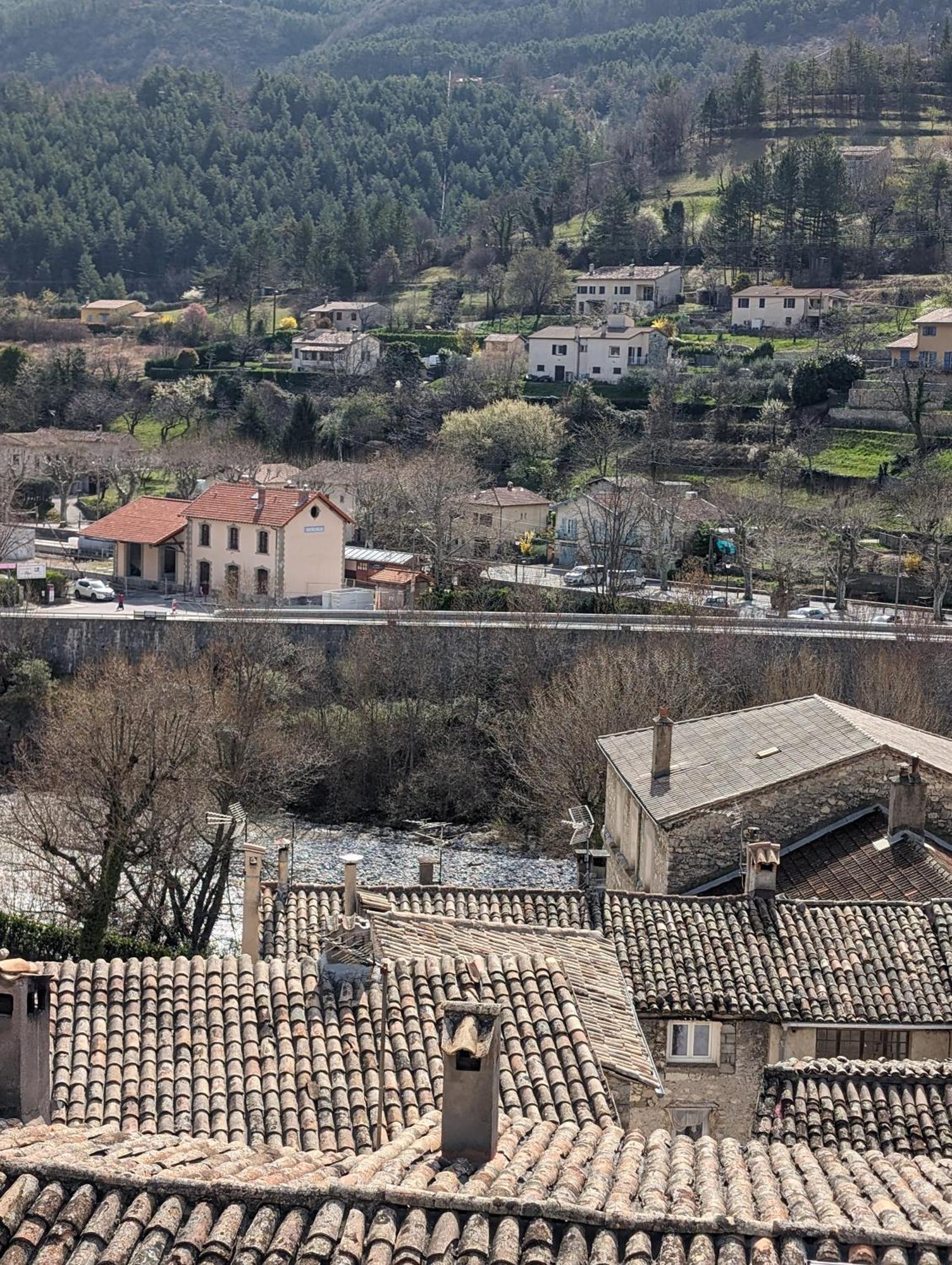 Duplex "La Belle Vue " Daire Entrevaux Dış mekan fotoğraf